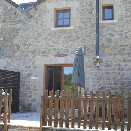 Character 2 Bed Cottage Within Walking Distance Of Bar/Restaurants Piégut-Pluviers Eksteriør bilde