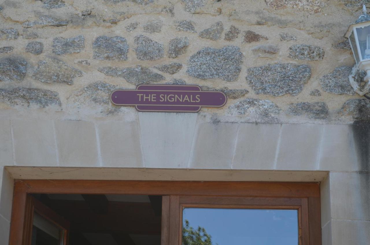 Character 2 Bed Cottage Within Walking Distance Of Bar/Restaurants Piégut-Pluviers Eksteriør bilde